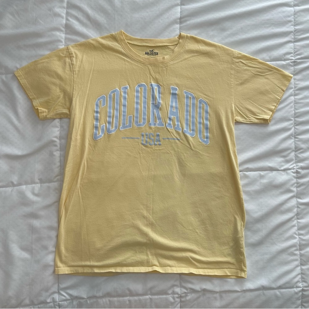 Hollister Yellow Graphic Tee